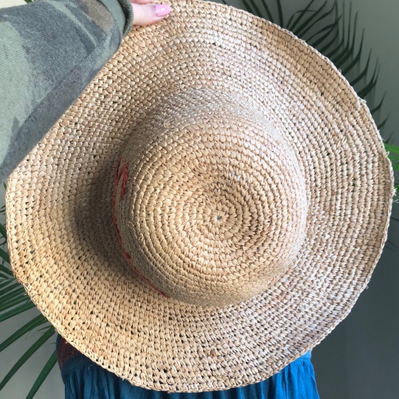 Smile Floppy Beach Hat - Picture 3 of 3